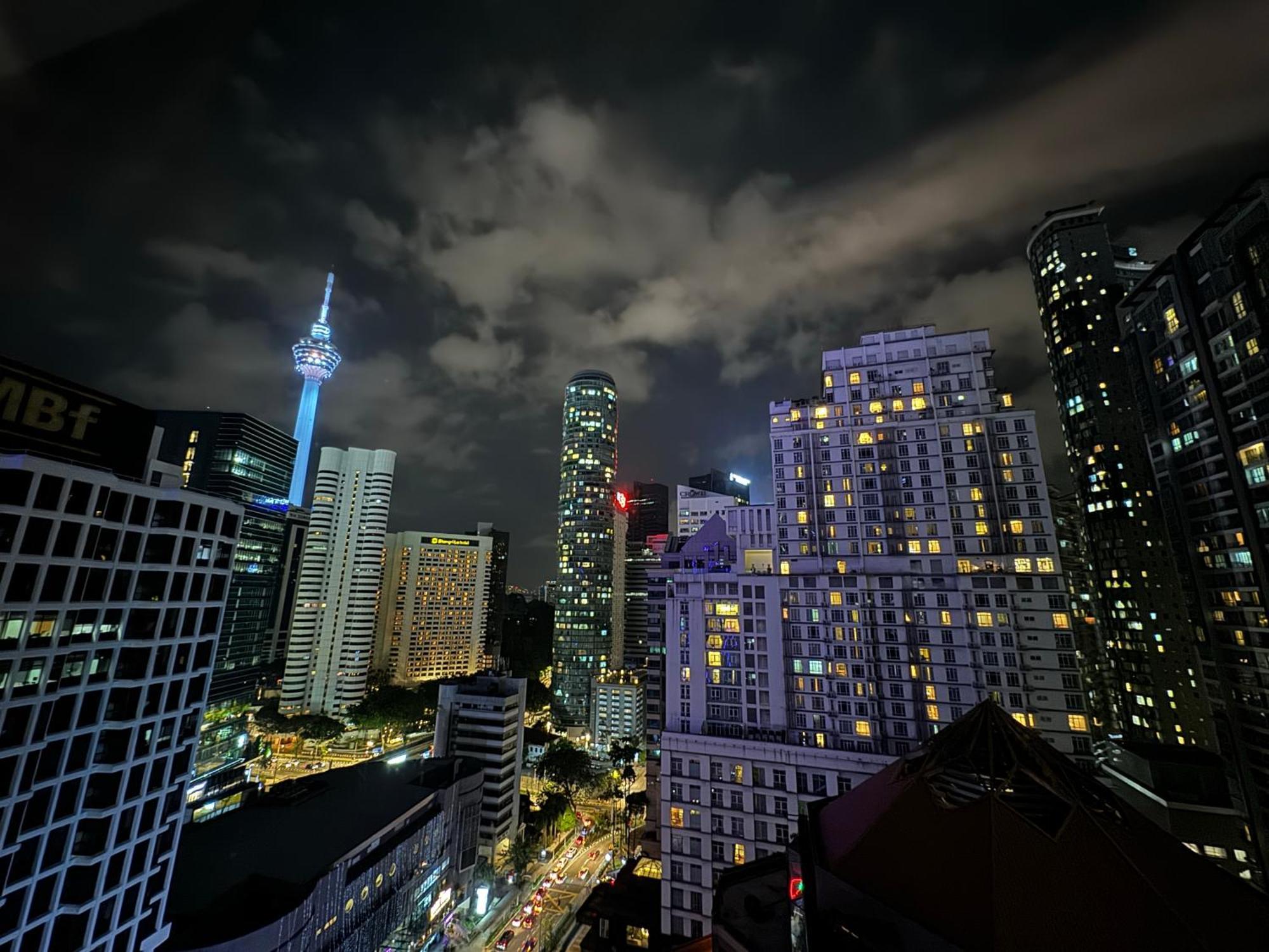 Soho Suites Klcc By Alucard'S Cat — Photos 2